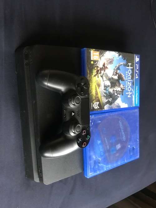 SONY PLAYSTATION 4 SLIM* 1 TB HDD.MODEL  CUH-2016B*WIFI *1 REMOT CONTROL*HDMI*POWER CABLE* 2  GAMES